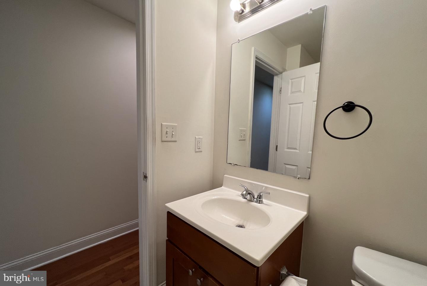 2219 N Camac St Property Photo 5