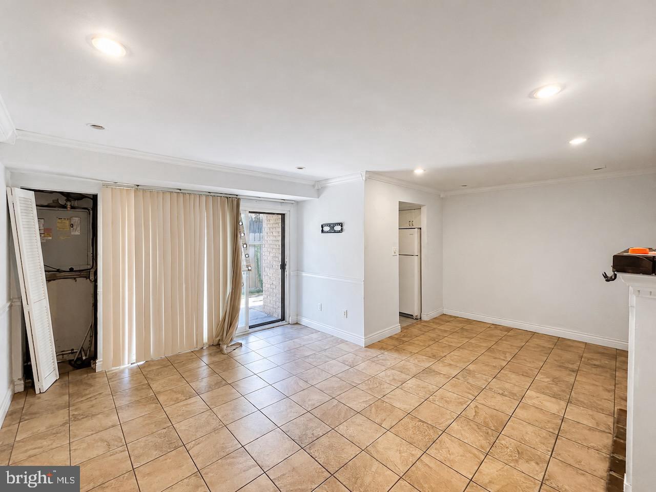 8030-00 Ditman St #55j Property Photo 3