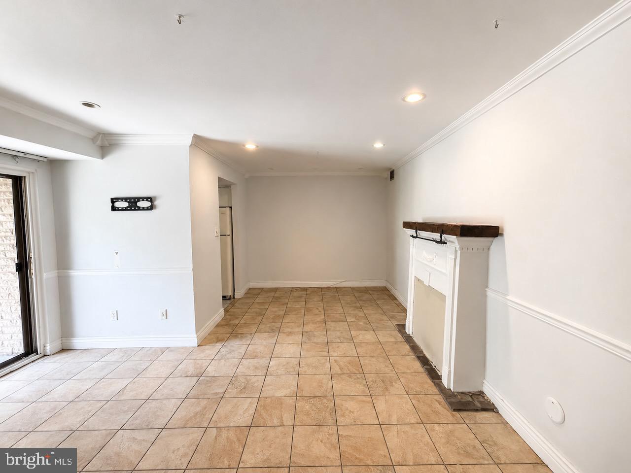 8030-00 Ditman St #55j Property Photo 4