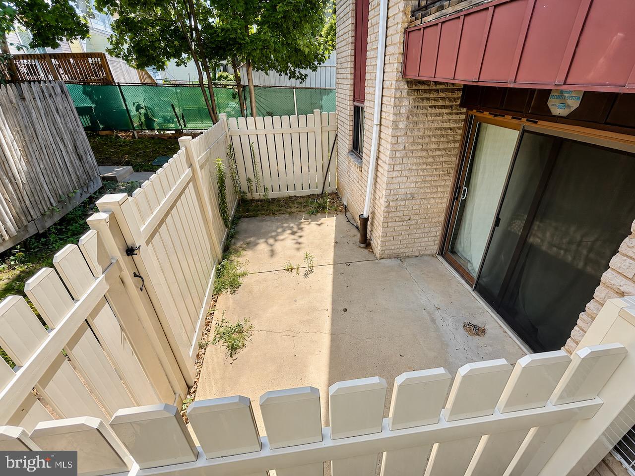 8030-00 Ditman St #55j Property Photo 12