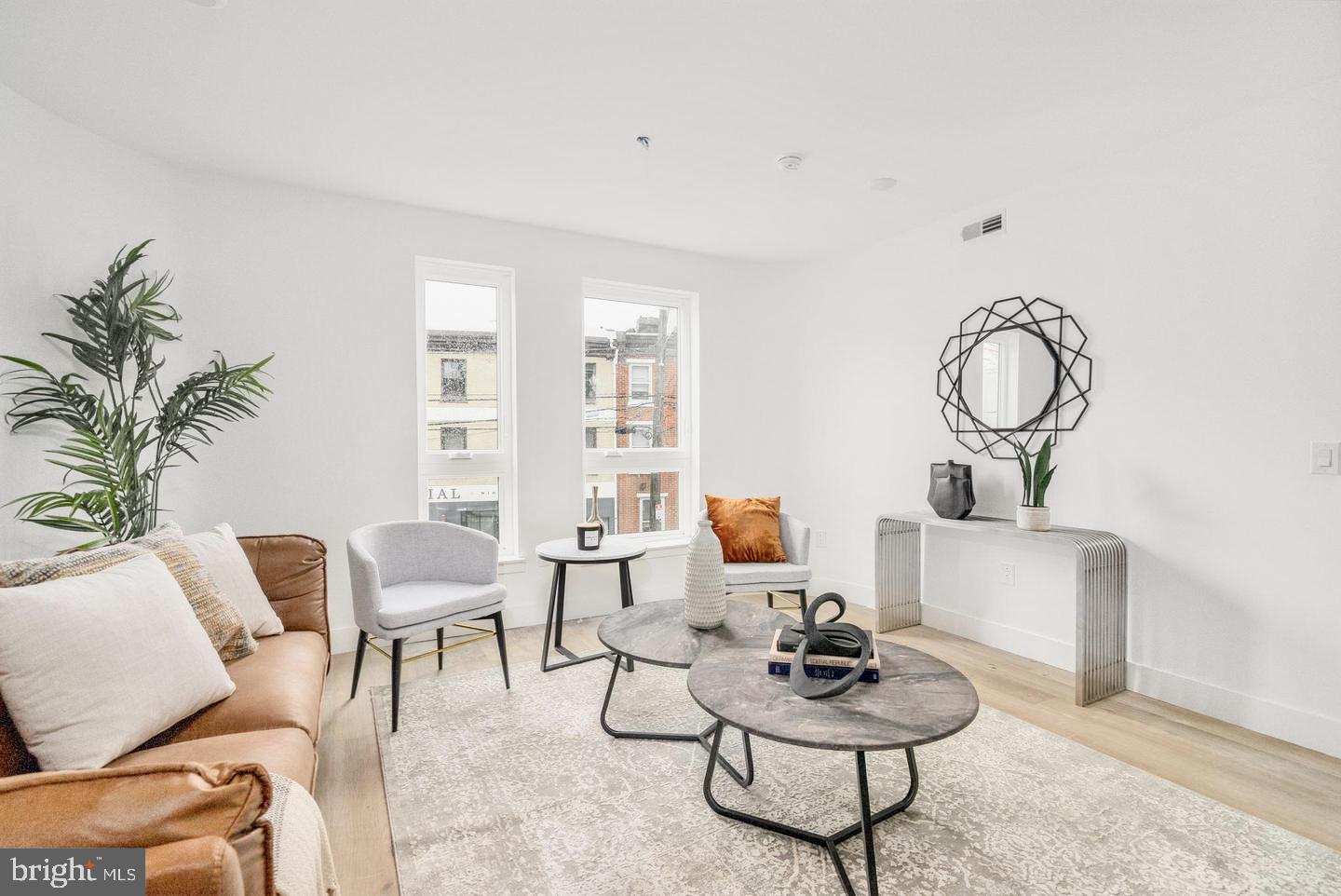 1540 Frankford Ave #- Unit 4c Property Photo 4