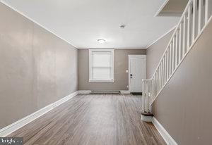 1635 Etting St Property Photo 7