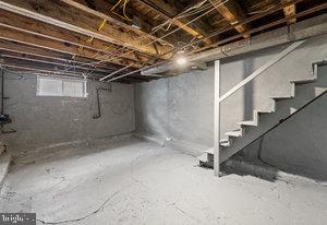 1635 Etting St Property Photo 22