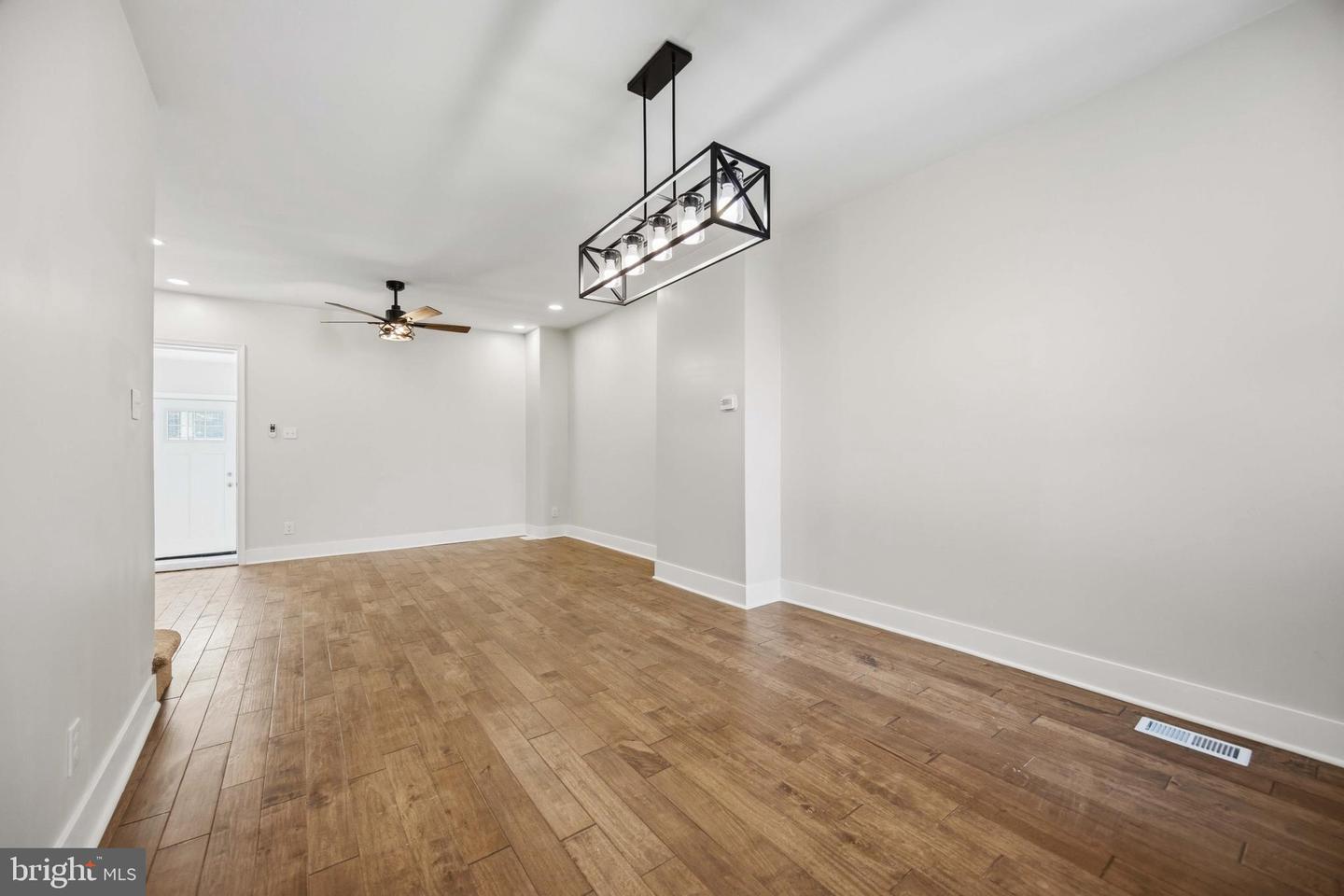 219 S 58th St Property Photo 10