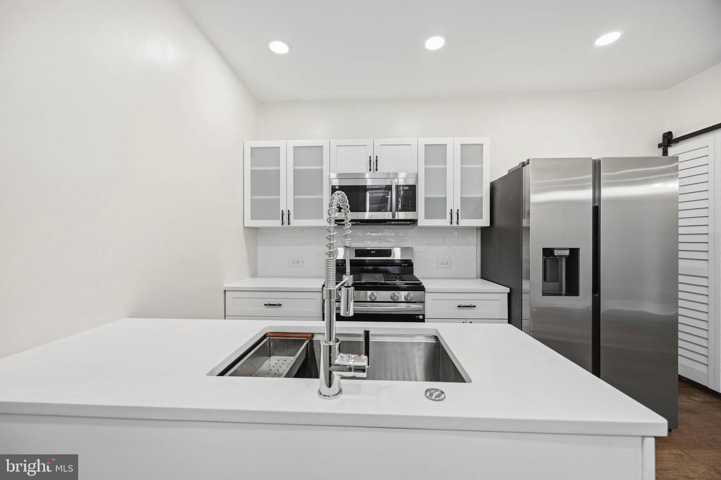 219 S 58th St Property Photo 12