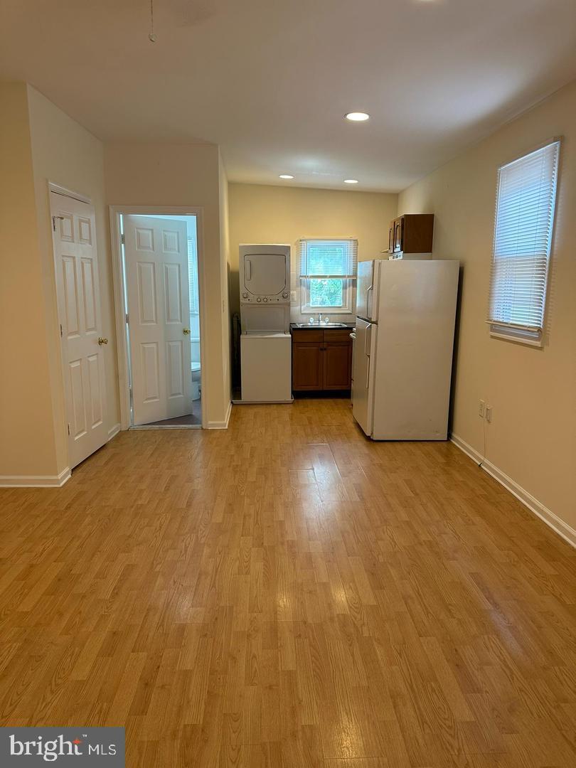 1502 Brown St #2r Property Photo 1