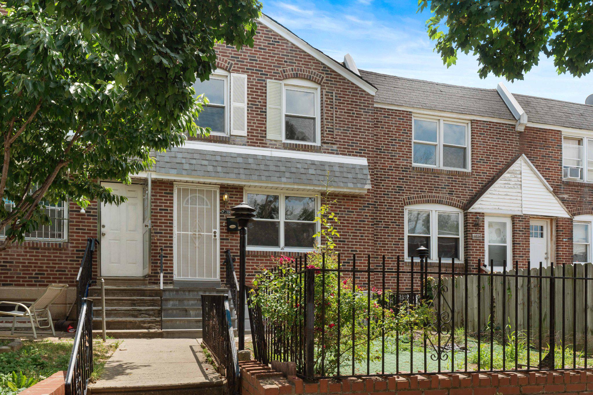 7019 Rutland St Property Photo 1