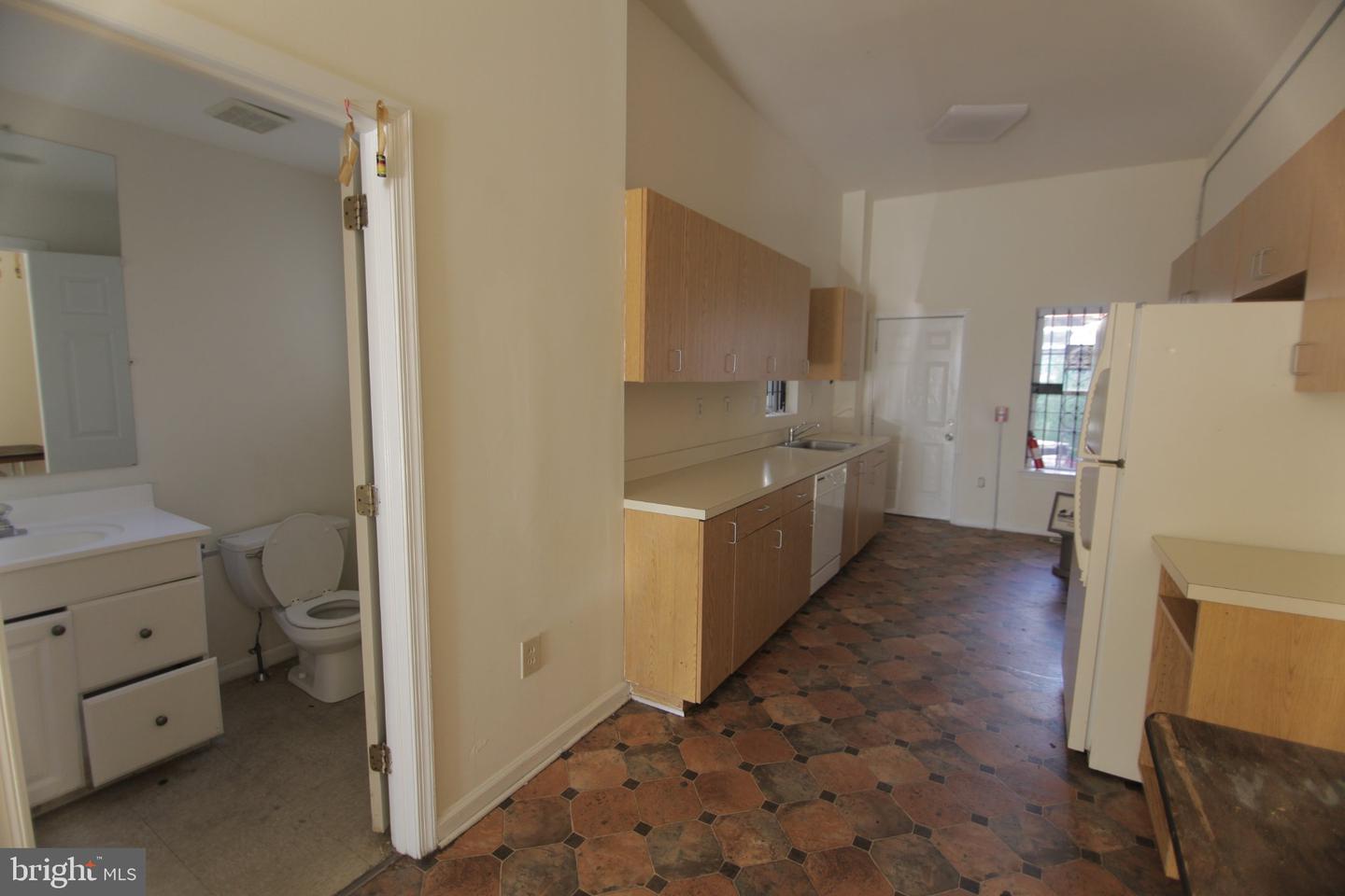 1844 N 16th St Property Photo 6