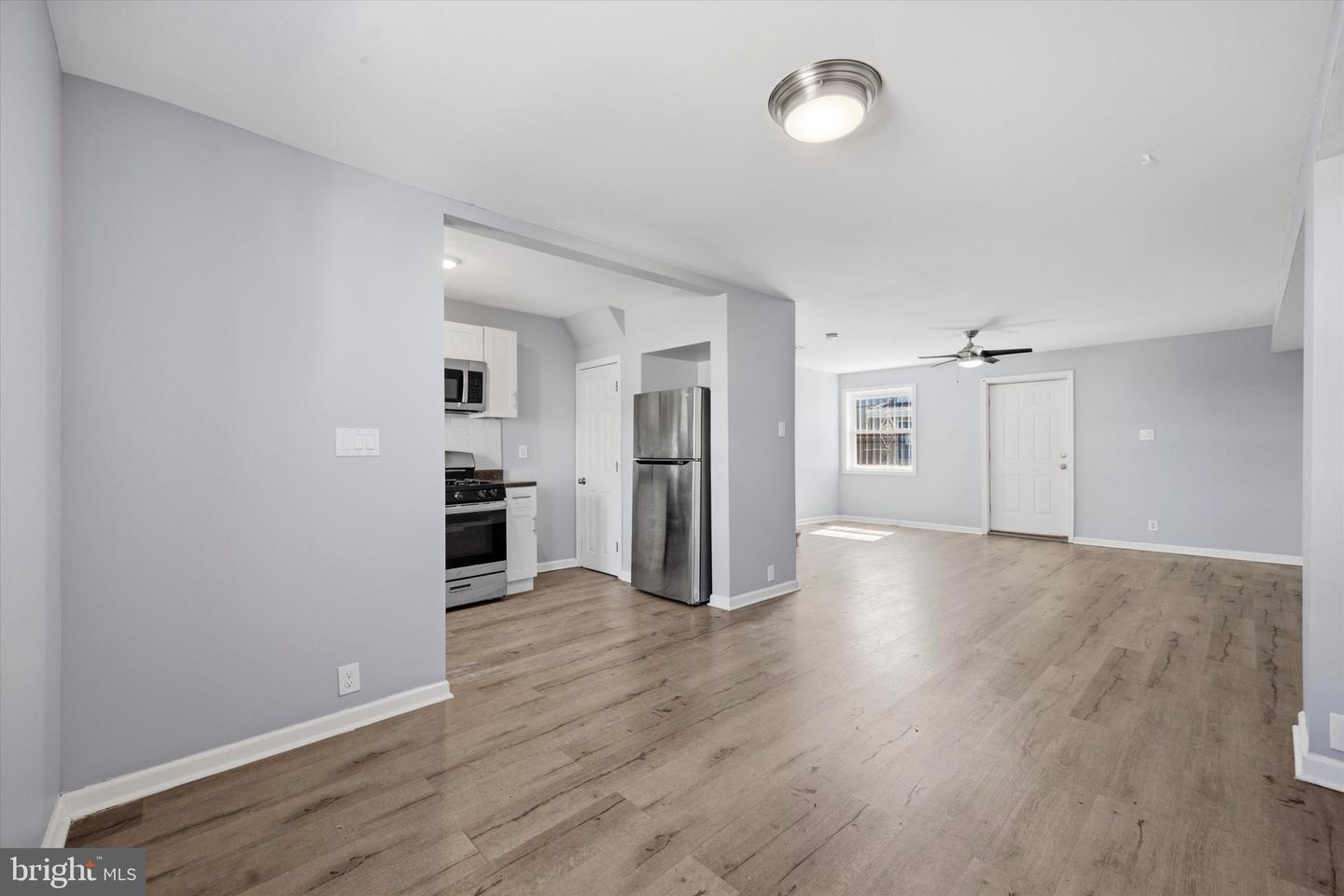5439 Windsor Ave Property Photo 12
