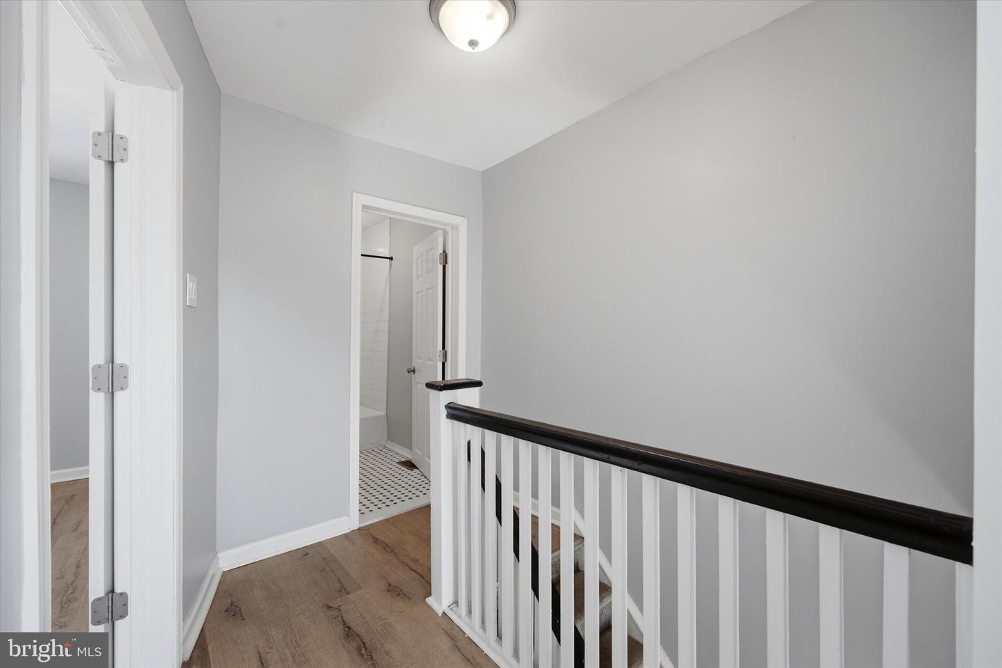 5439 Windsor Ave Property Photo 24