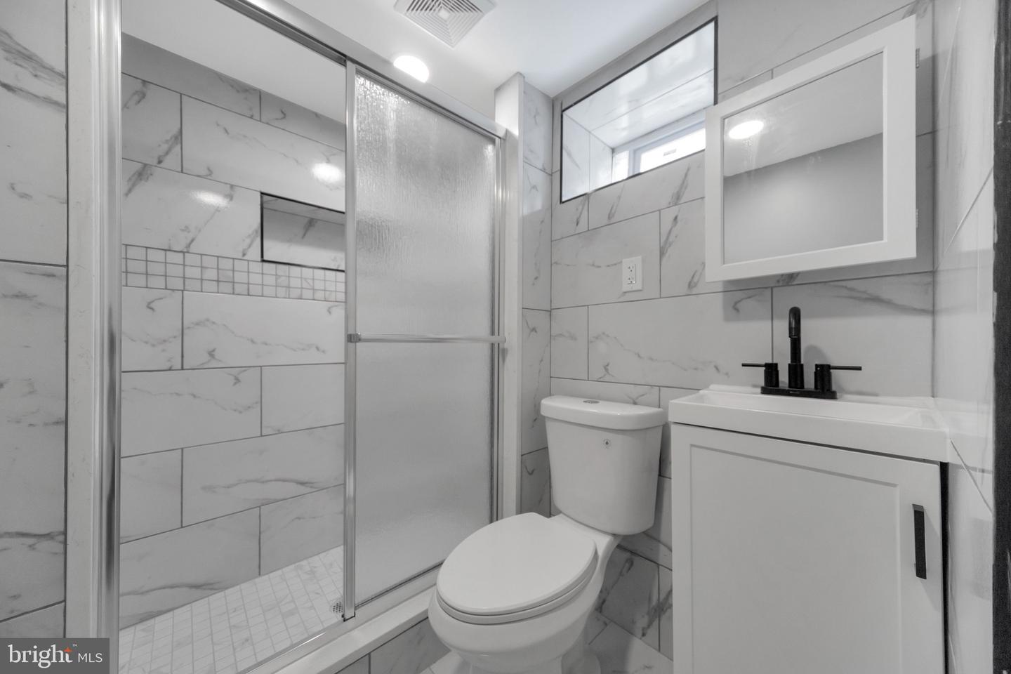 5600 Thomas Ave Property Photo 14