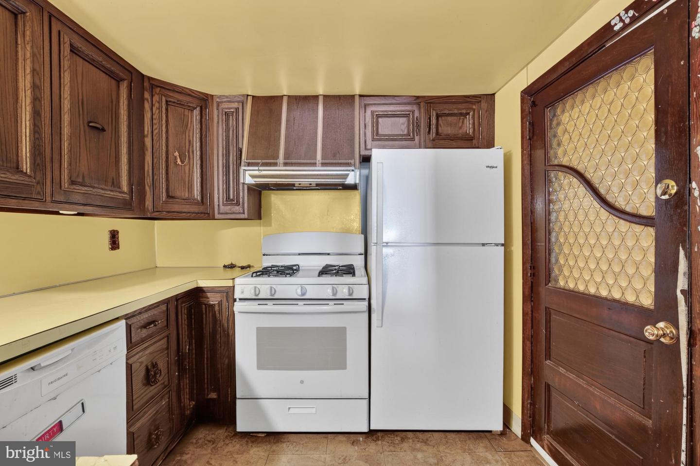 1147 S 10th St Property Photo 10