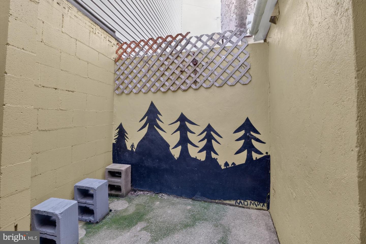 1147 S 10th St Property Photo 39