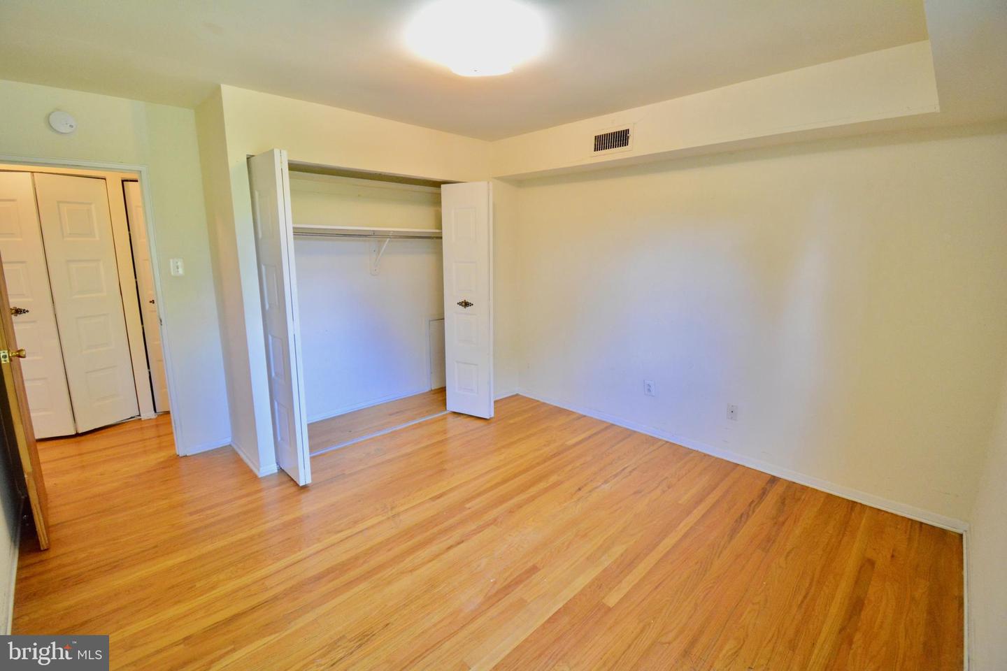 3413 Cresson St #6 Property Photo 8
