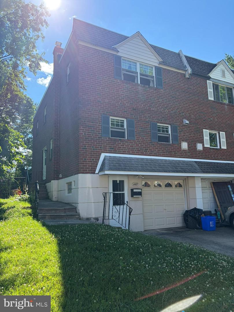 11107 Ridgeway St Property Photo 1