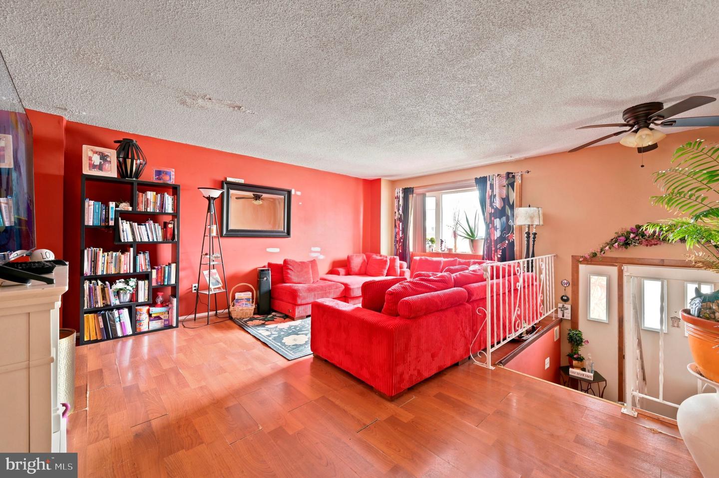5415 Se Hawthorne St Property Photo 2