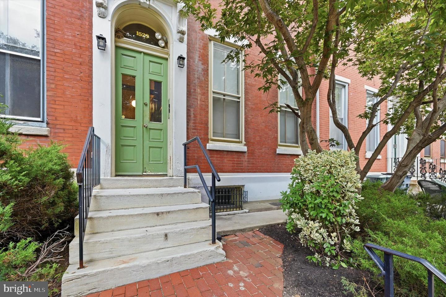 1529 Green St #c Property Photo 2