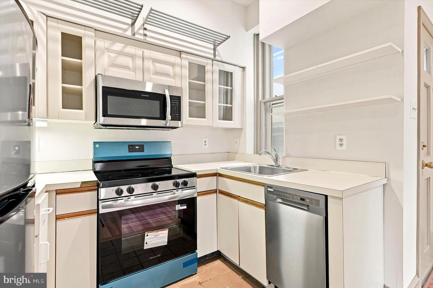1529 Green St #c Property Photo 10