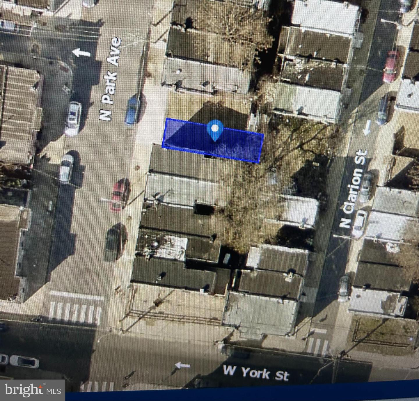 2413 N Park Ave Property Photo 2