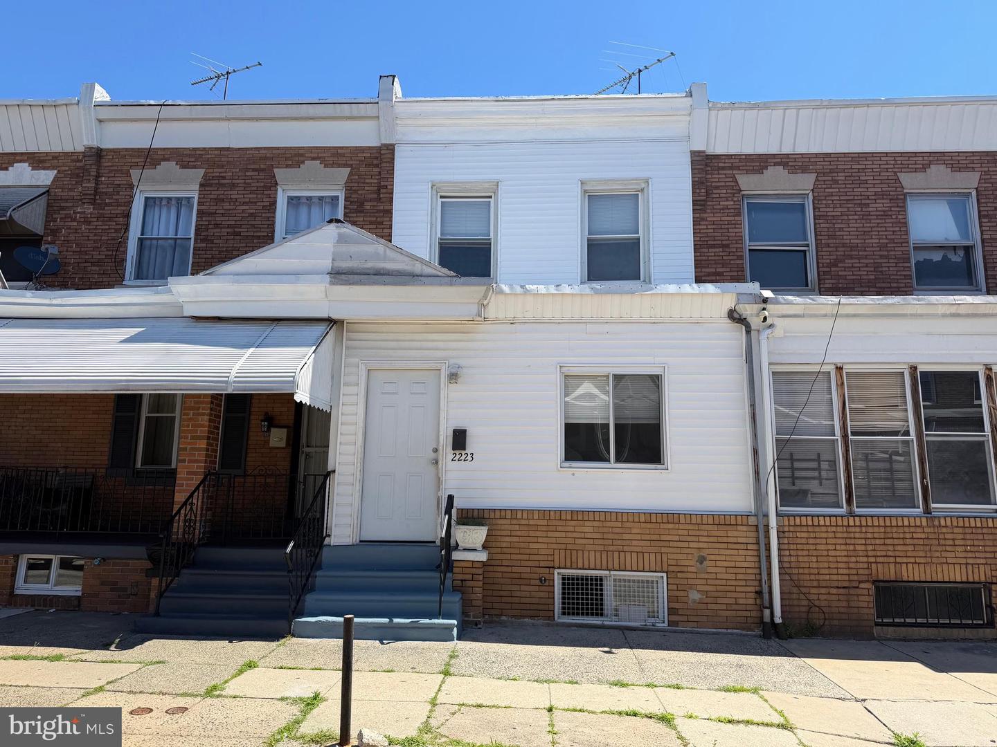 2223 S Felton St Property Photo 1