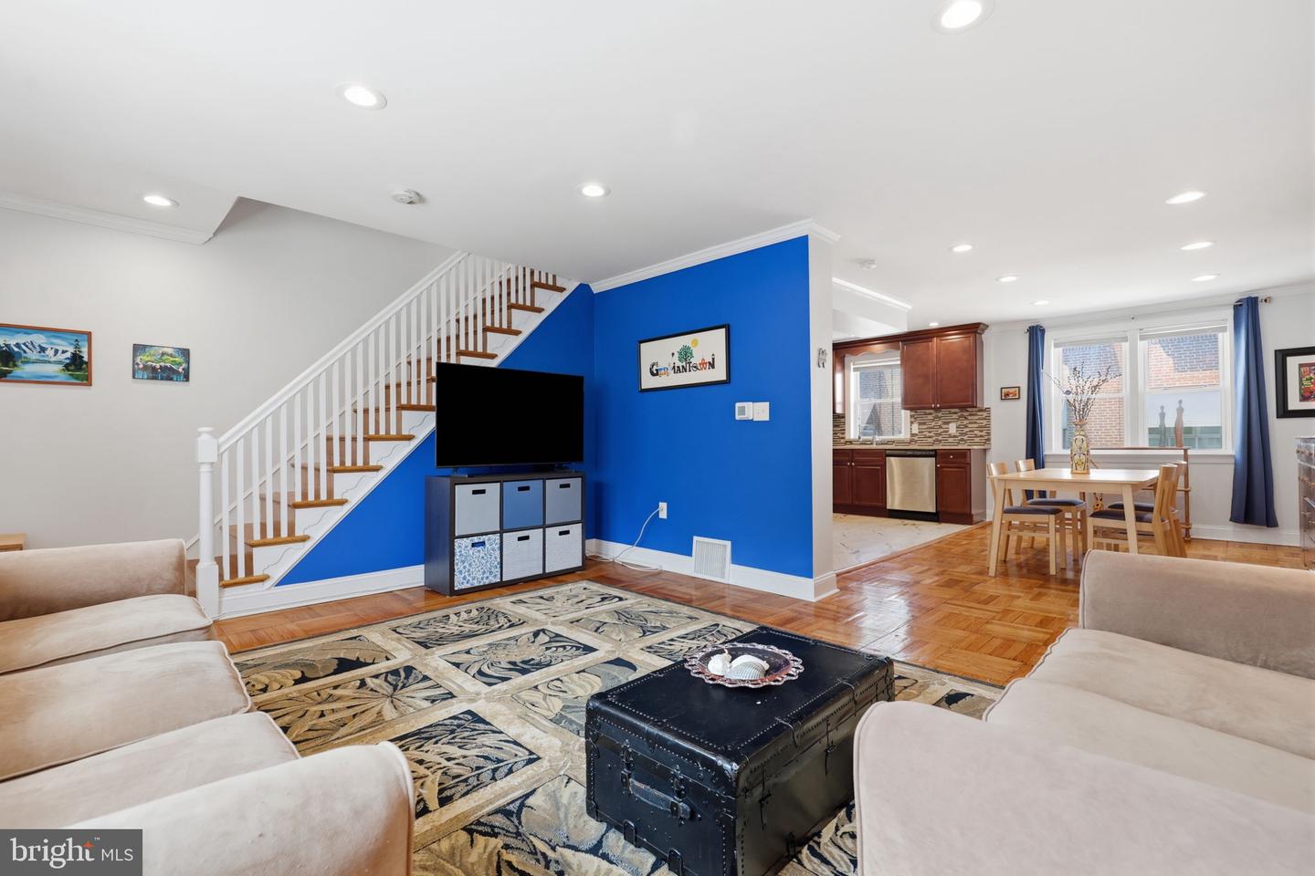 6125 Gardenia St Property Photo 1
