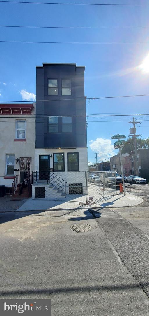 536 W Huntingdon St #1 Property Photo 7