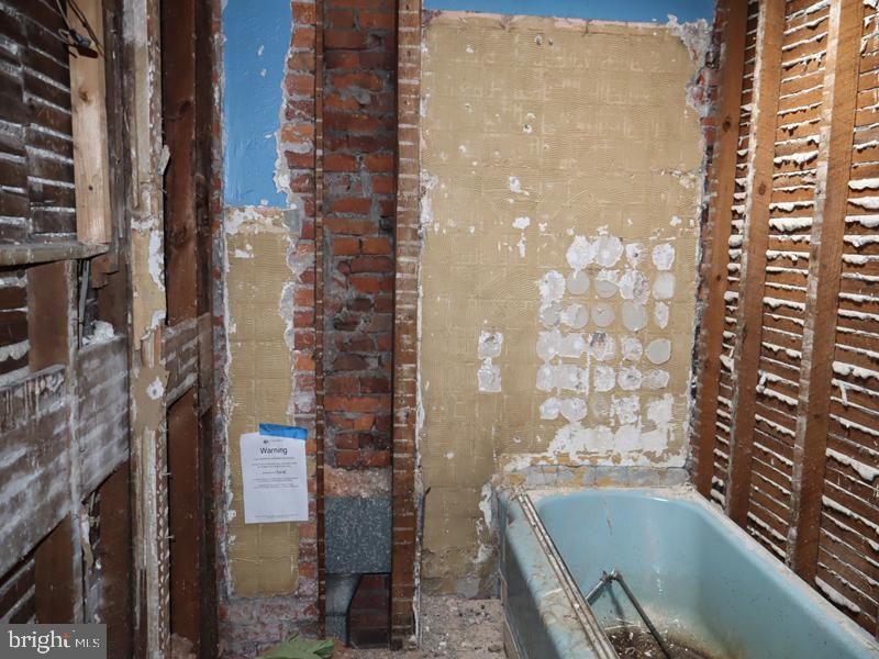 1844 S Ringgold St Property Photo 9