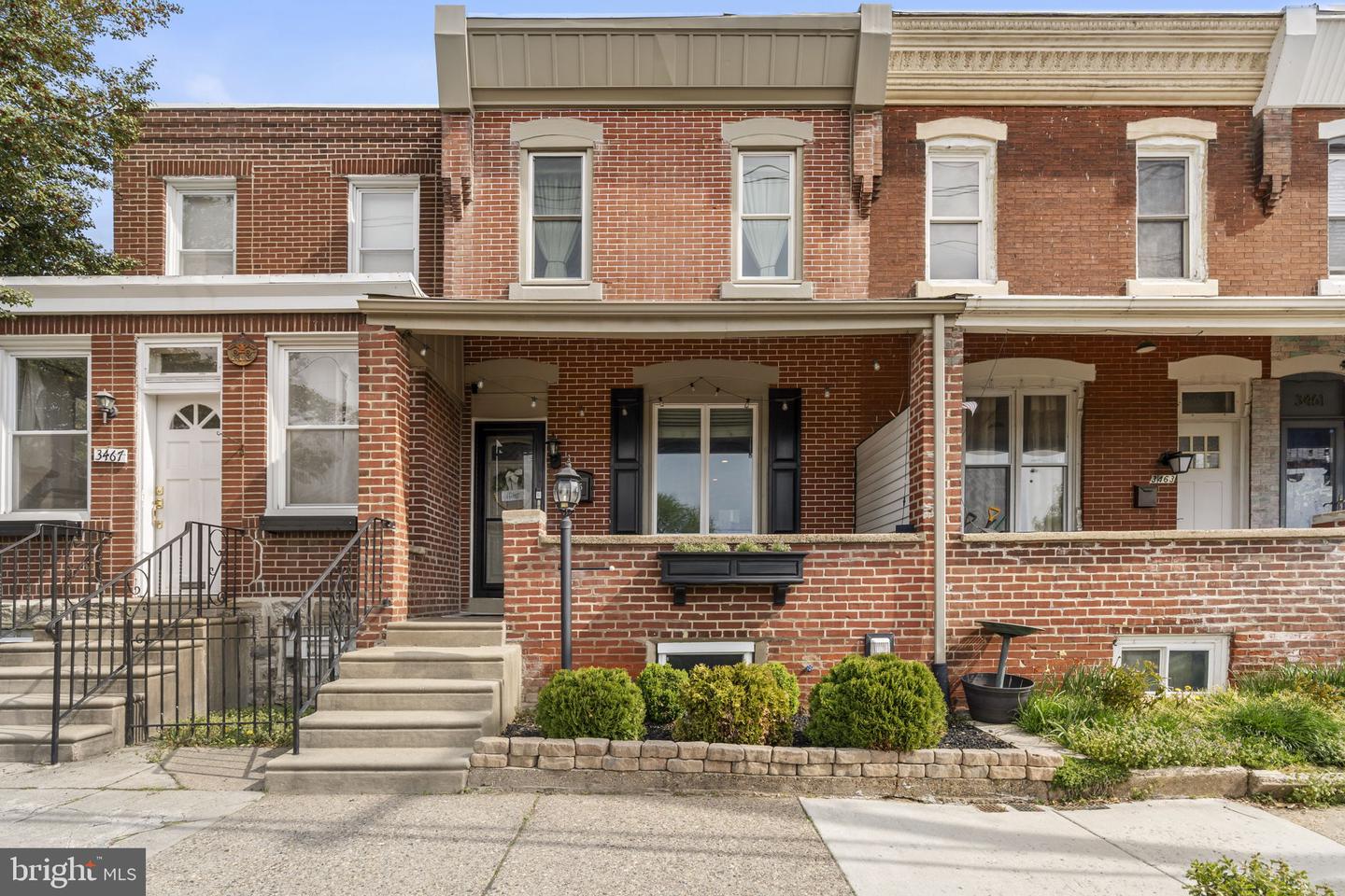 3465 Cresson St Property Photo 1