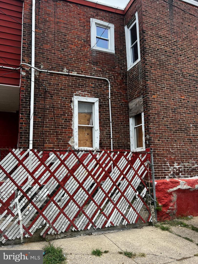 5027 Ogden St Property Photo 14