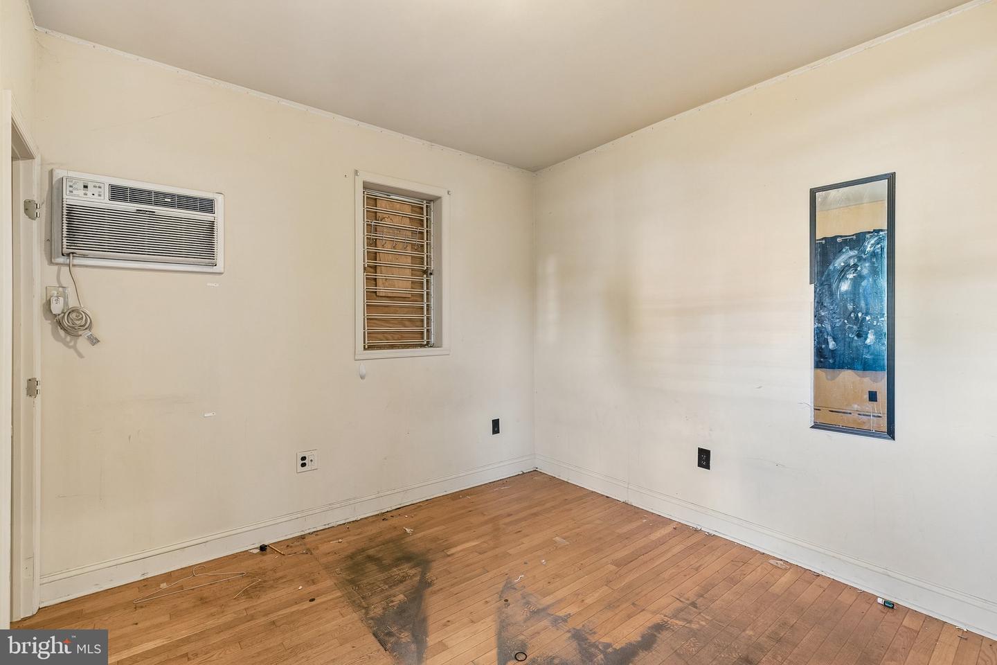 2110 W Chew Ave Property Photo 13