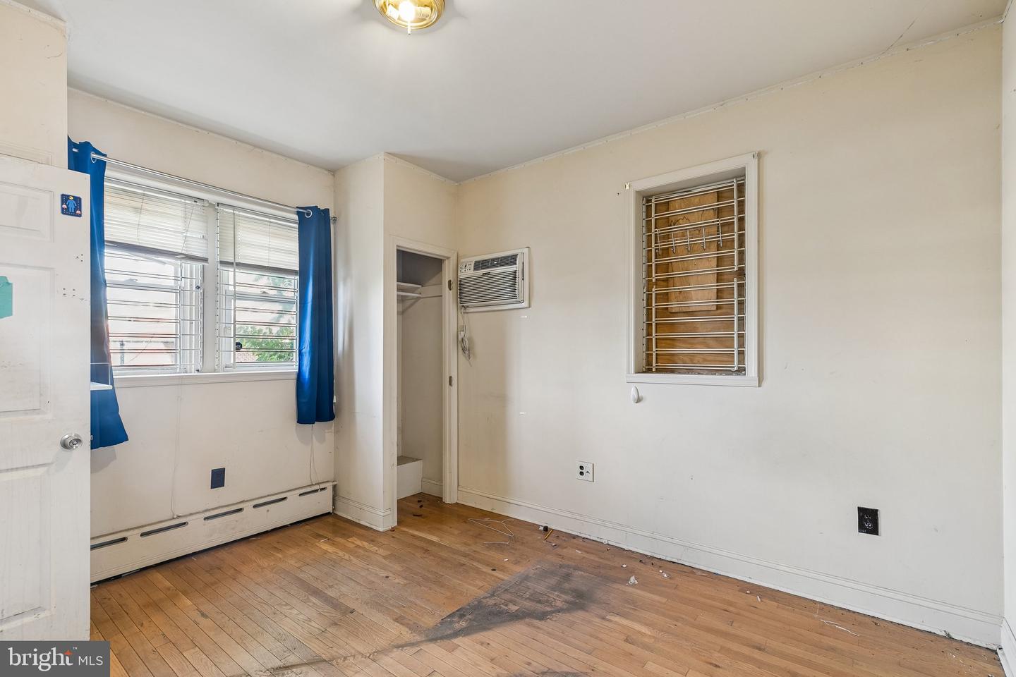 2110 W Chew Ave Property Photo 16