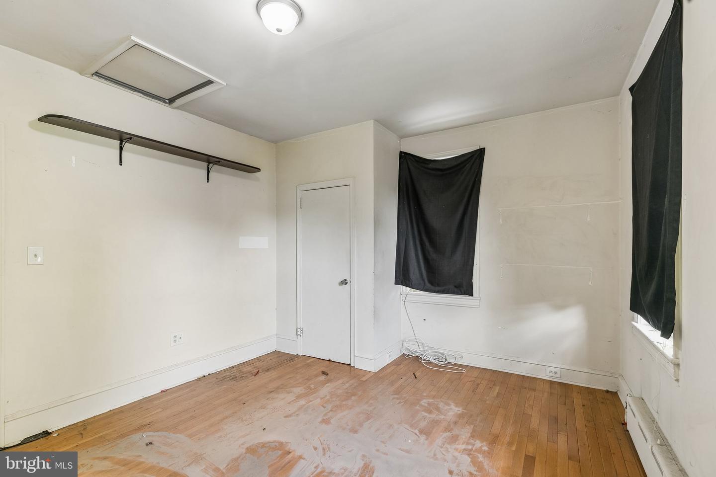 2110 W Chew Ave Property Photo 32