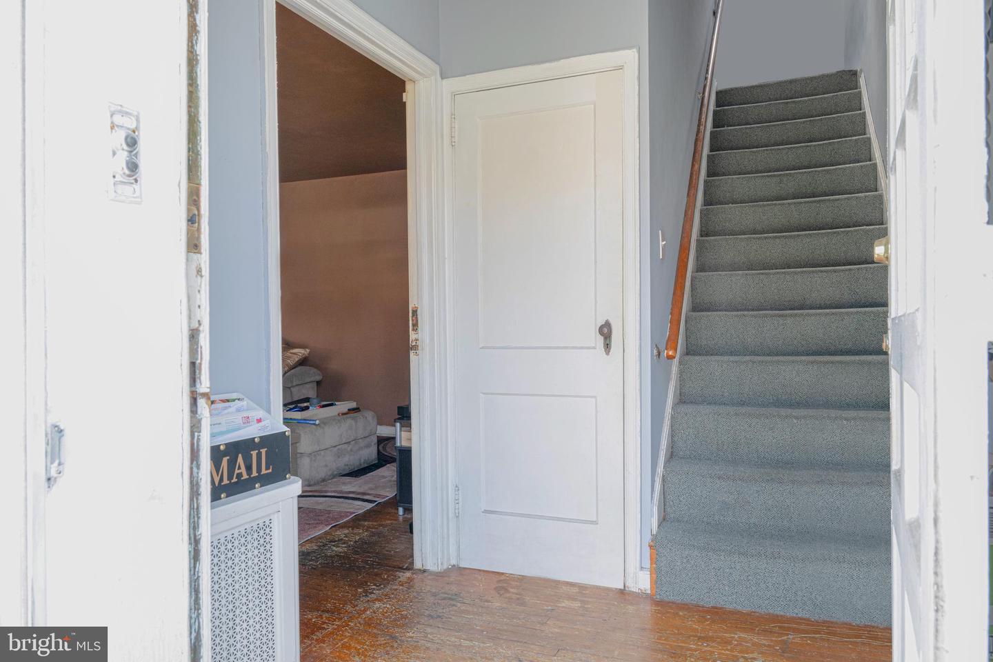 1626 E Mc Pherson St Property Photo 2