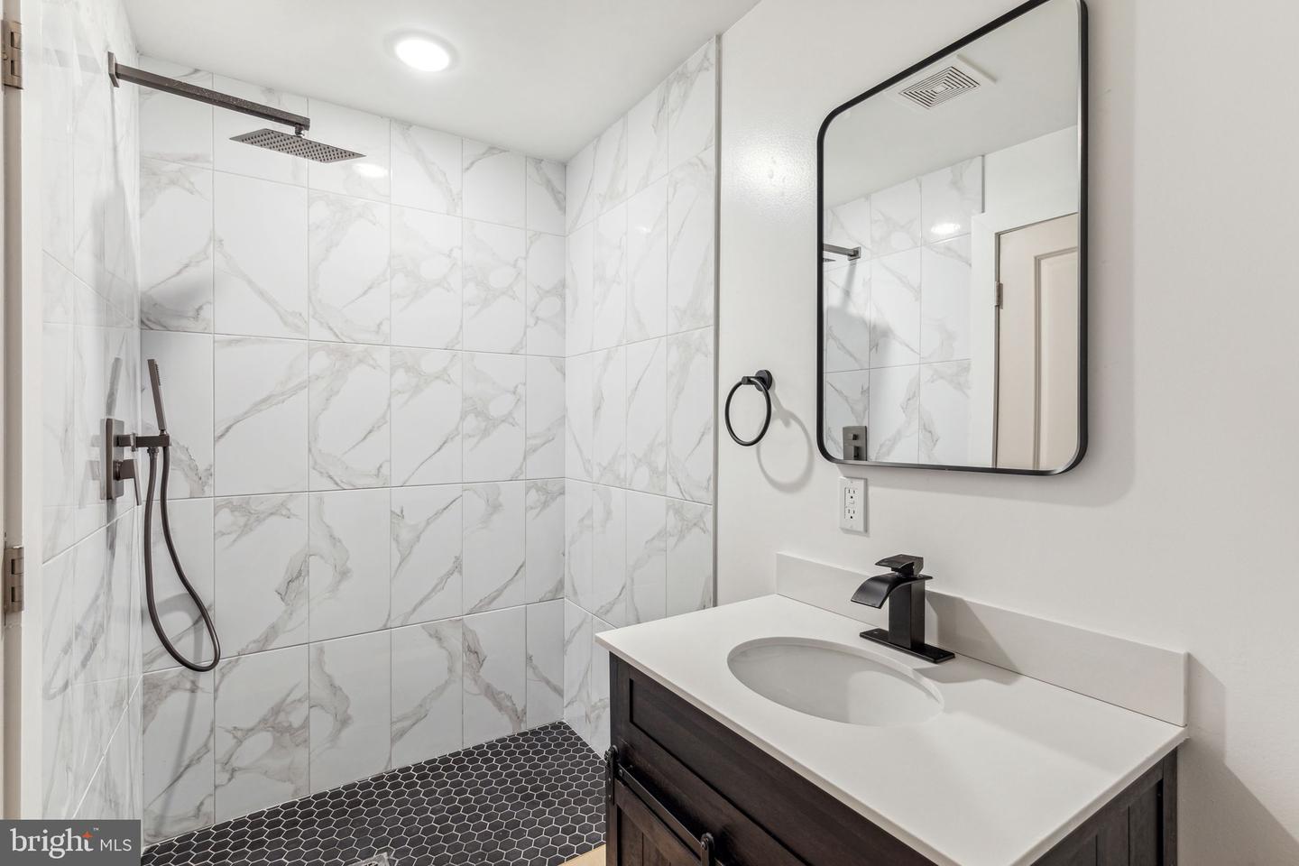 2023 N Reese St Property Photo 15