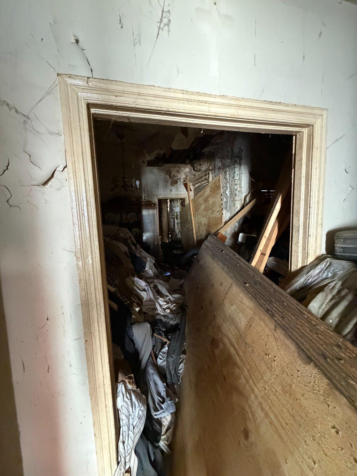 1629 N Newkirk St Property Photo 5