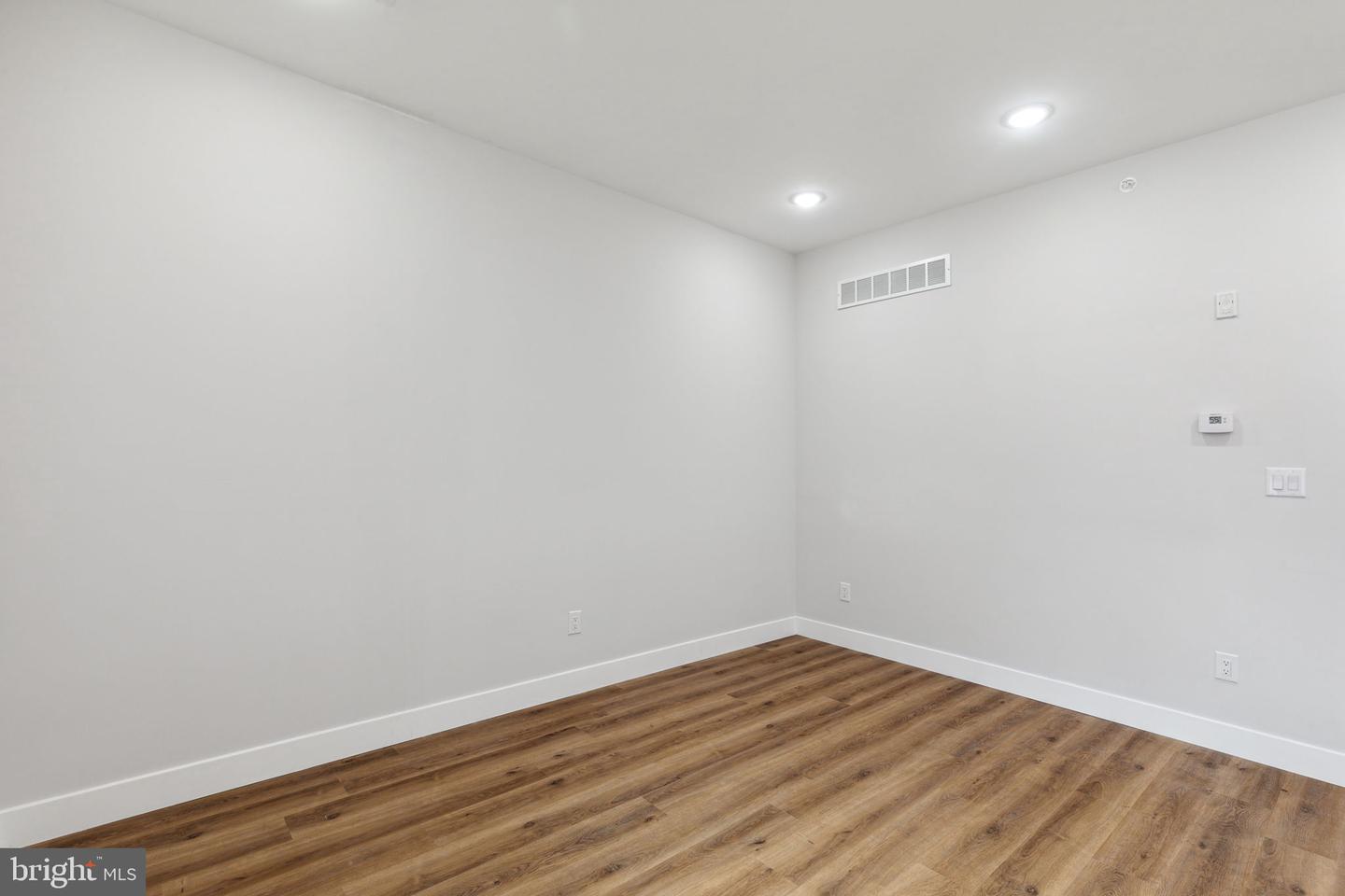 1840-42 N Gratz St #3 Property Photo 6