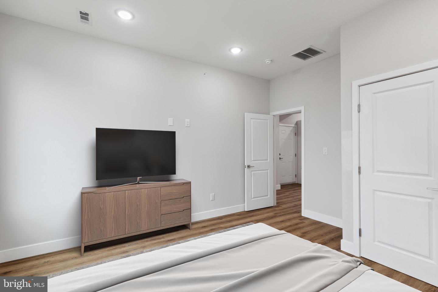 1840-42 N Gratz St #3 Property Photo 19