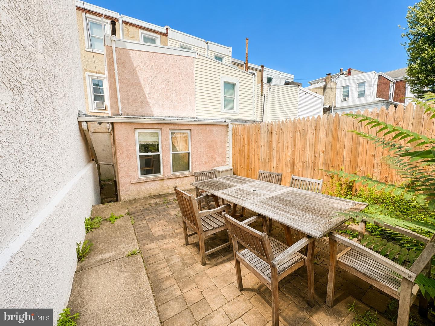 4651 Smick St Property Photo 18