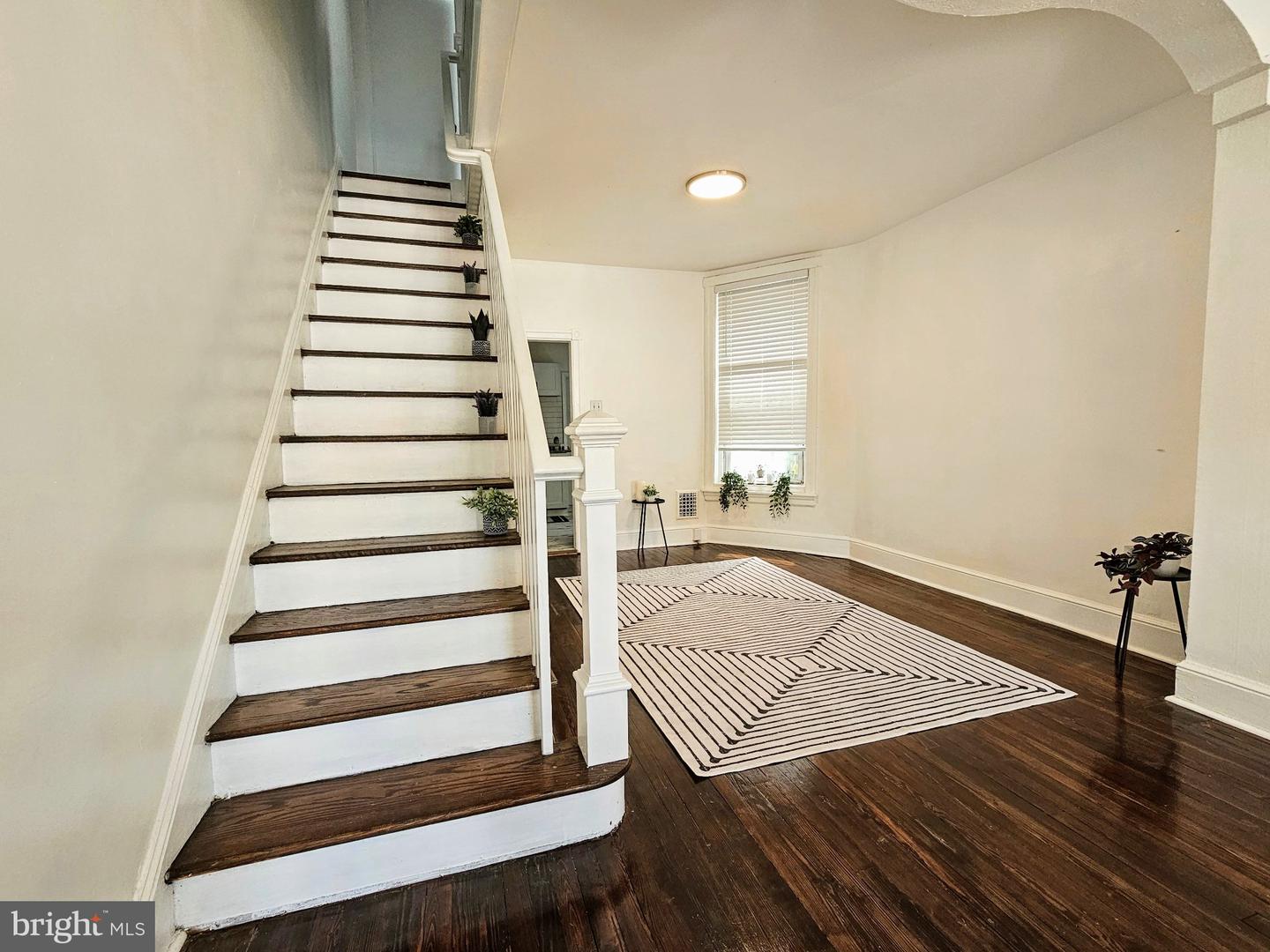 4651 Tacony Property Photo 4