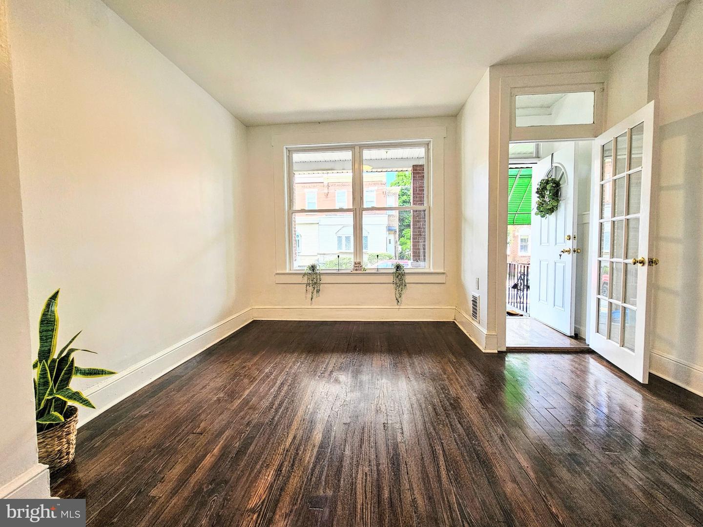 4651 Tacony Property Photo 10