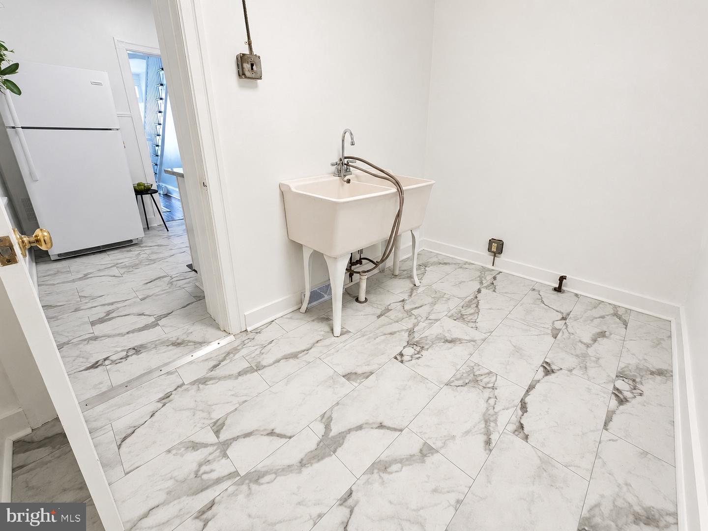 4651 Tacony Property Photo 29