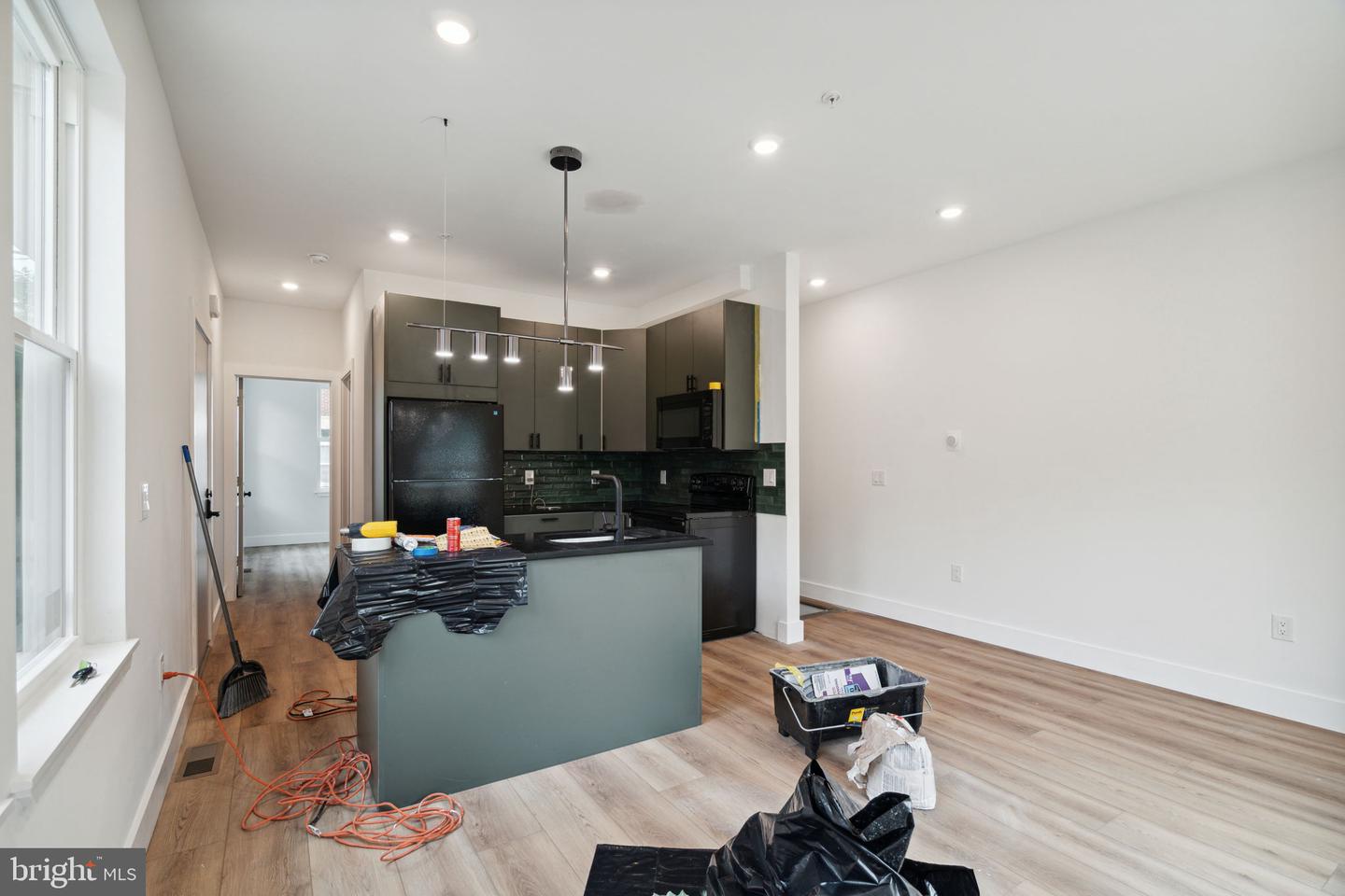156 W Cumberland St Property Photo 9