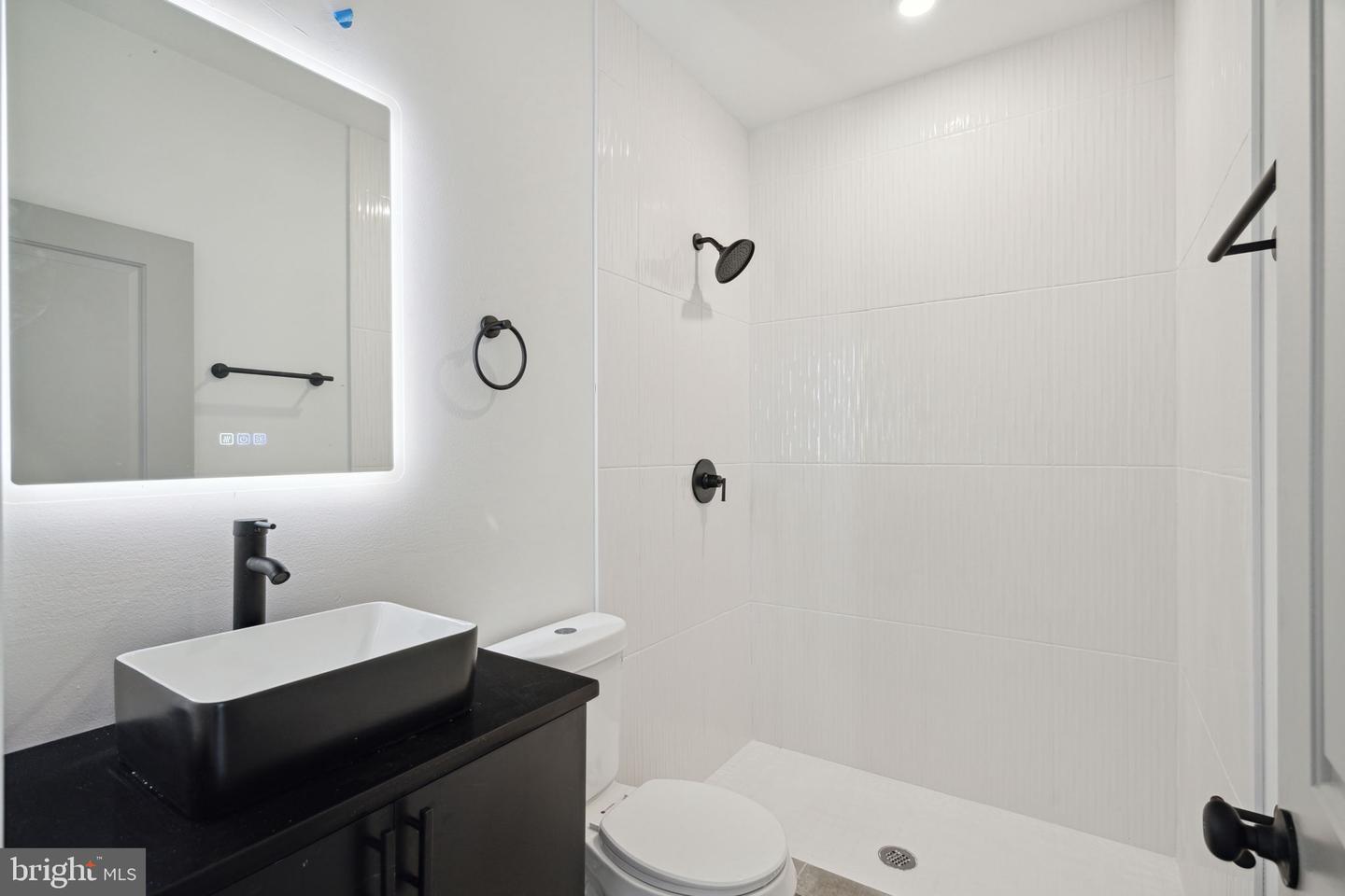 156 W Cumberland St Property Photo 24