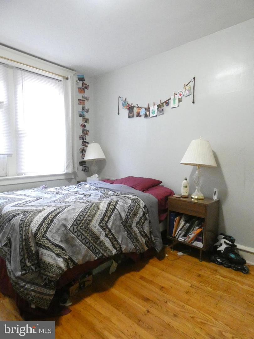 4207 Chester Ave #309 Property Photo 6