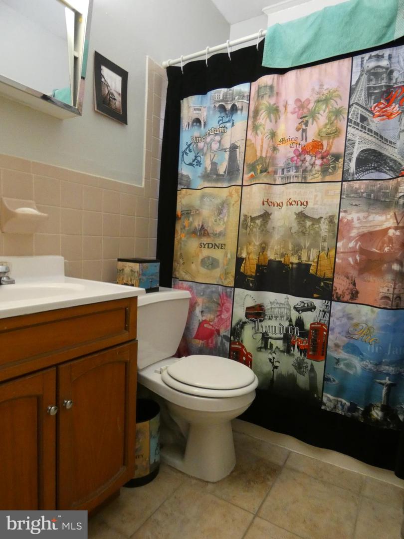 4207 Chester Ave #309 Property Photo 8
