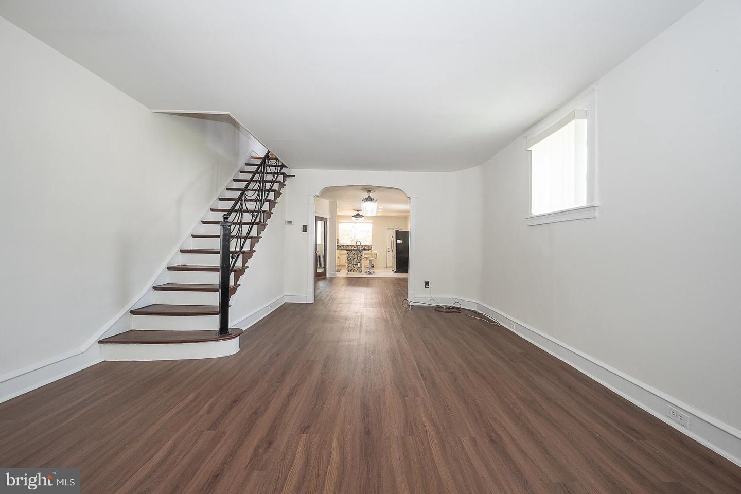 5652 Mcmahon St Property Photo 5