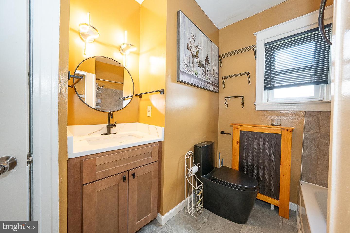 5652 Mcmahon St Property Photo 24