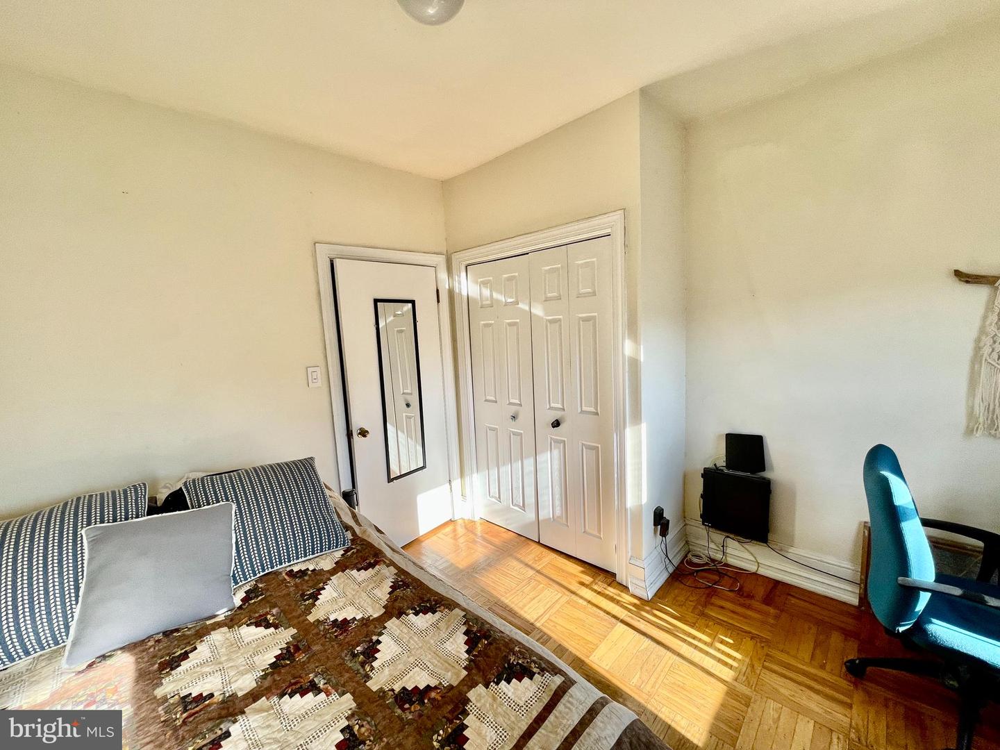 4253 Ridge Ave #3f Property Photo 3