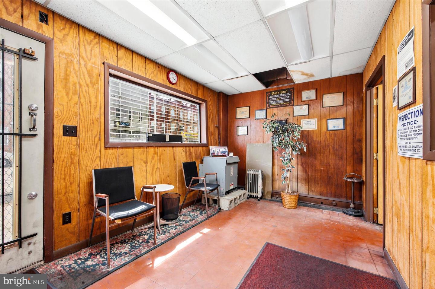 4515-25 Lancaster Ave Property Photo 7