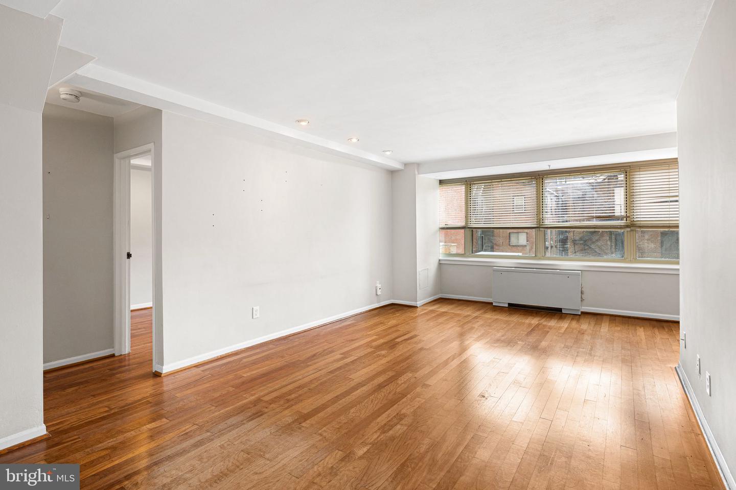 1810 Rittenhouse Sq #211 Property Photo 2
